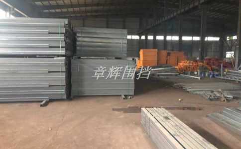 彩鋼圍擋在建築工地的應用有哪些？